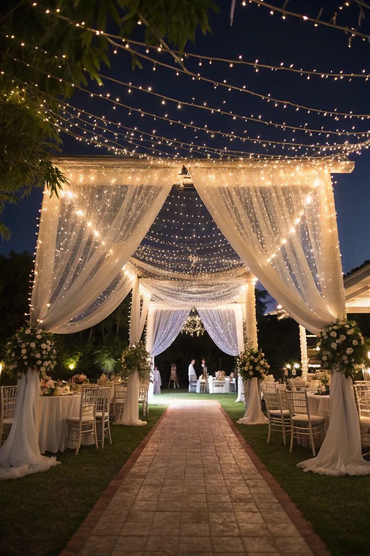 17+ Elegant Wedding Drapes Ideas for Your Big Day